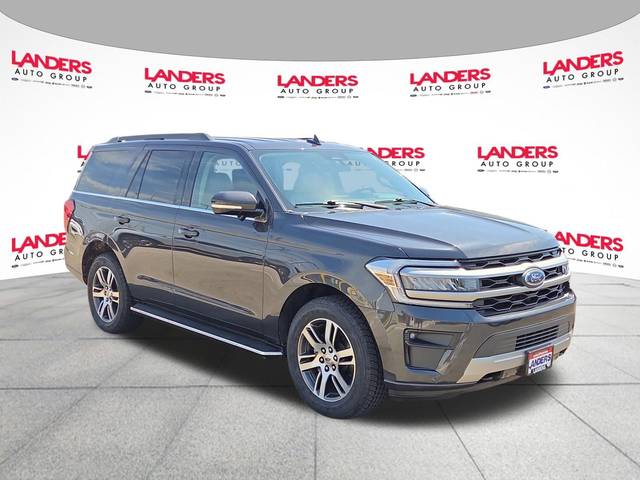 2023 Ford Expedition XLT 4WD photo
