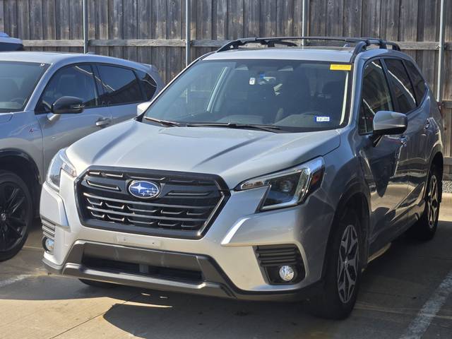 2023 Subaru Forester Premium AWD photo