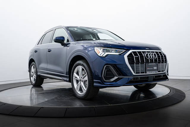 2023 Audi Q3 S line Premium Plus AWD photo