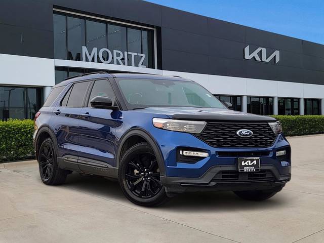 2023 Ford Explorer ST-Line RWD photo