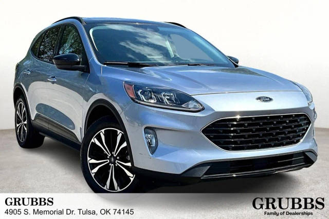 2022 Ford Escape SEL AWD photo