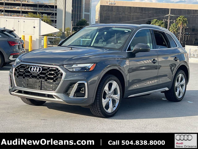 2023 Audi Q5 S line Premium Plus AWD photo