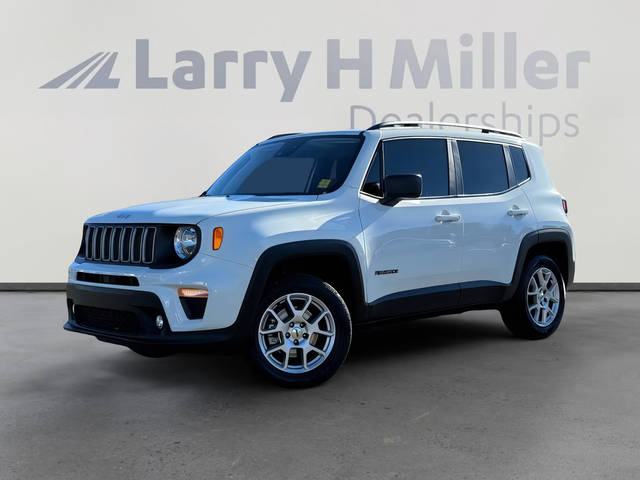 2022 Jeep Renegade Latitude 4WD photo
