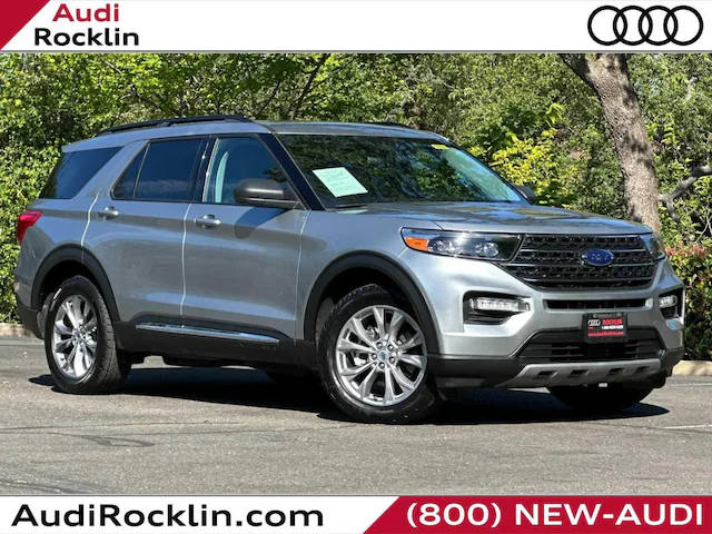 2023 Ford Explorer XLT 4WD photo