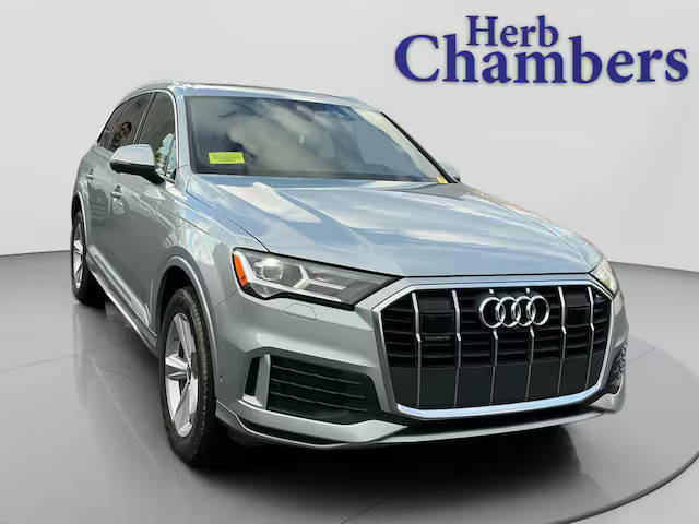 2023 Audi Q7 Premium AWD photo