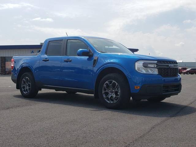 2022 Ford Maverick XLT AWD photo