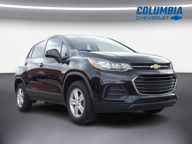 2022 Chevrolet Trax LS AWD photo