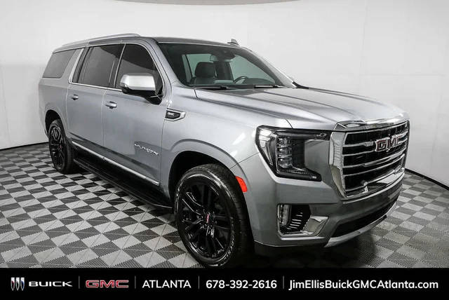 2023 GMC Yukon XL SLT 4WD photo