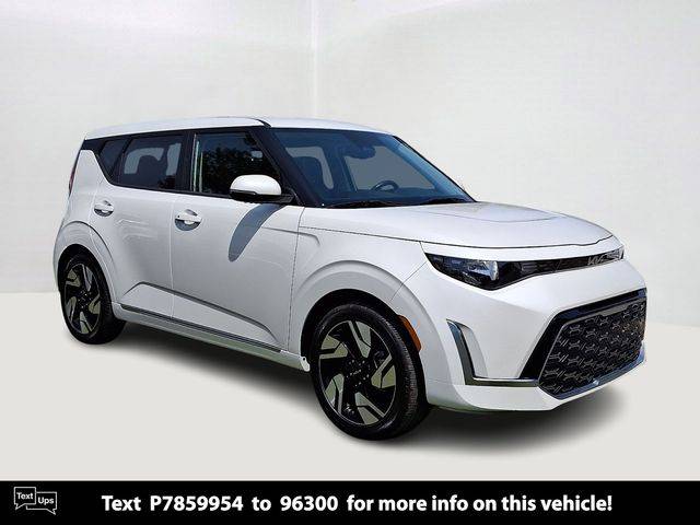 2023 Kia Soul GT-Line FWD photo
