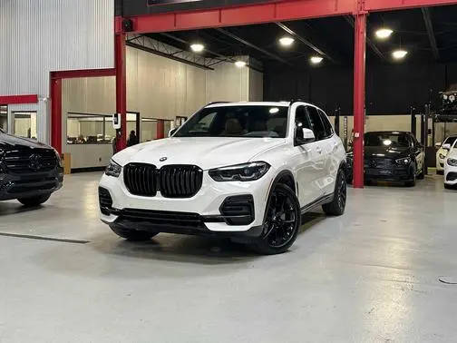 2023 BMW X5 xDrive40i AWD photo
