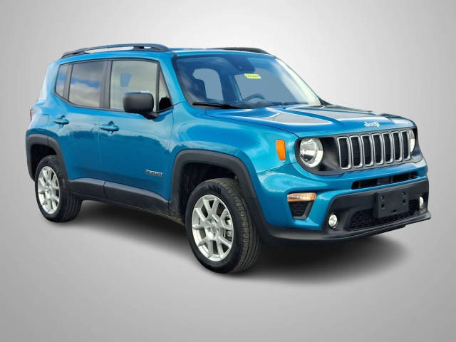 2022 Jeep Renegade Latitude 4WD photo
