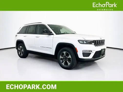 2022 Jeep Grand Cherokee 4WD photo