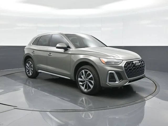 2023 Audi Q5 S line Premium Plus AWD photo