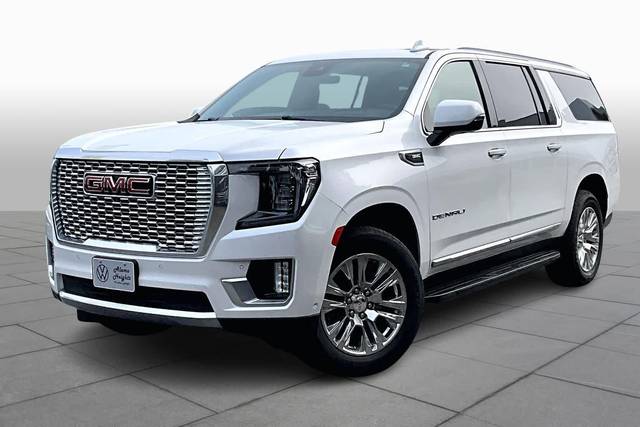 2023 GMC Yukon XL Denali 4WD photo