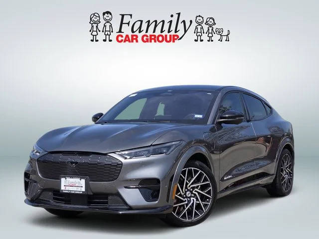 2023 Ford Mustang Mach-E GT AWD photo