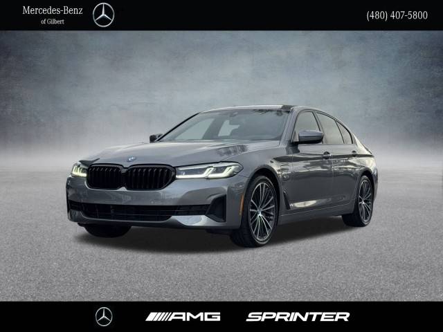2023 BMW 5 Series 530e RWD photo