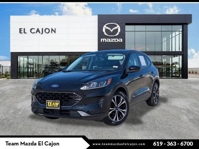 2022 Ford Escape SE FWD photo