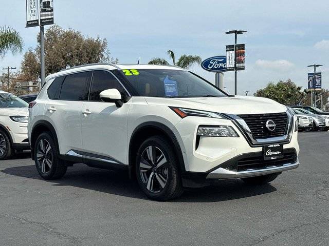 2023 Nissan Rogue Platinum FWD photo