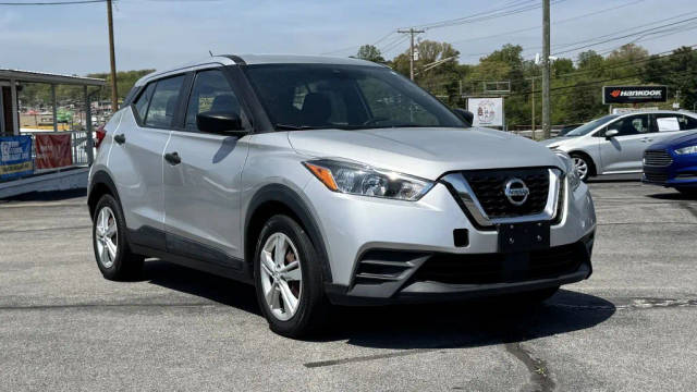 2020 Nissan Kicks S FWD photo