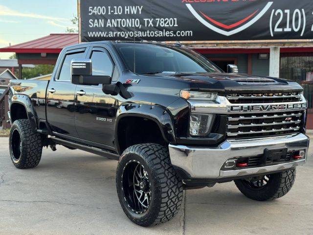 2022 Chevrolet Silverado 2500HD LTZ 4WD photo