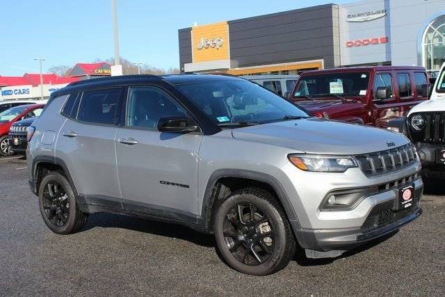 2022 Jeep Compass Altitude 4WD photo