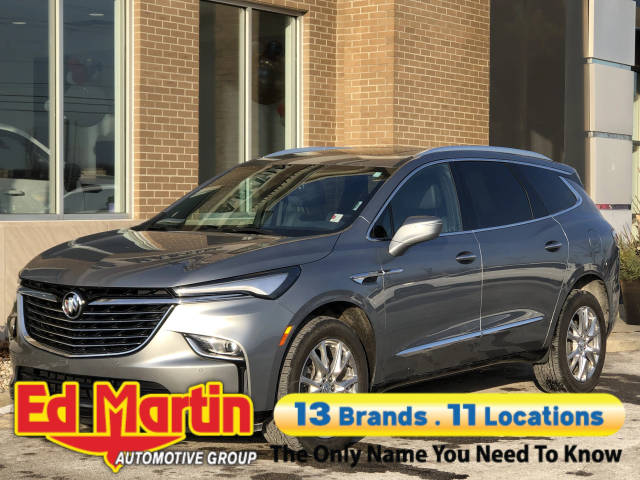 2023 Buick Enclave Essence FWD photo