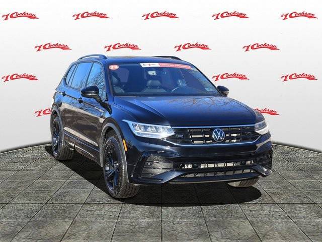 2023 Volkswagen Tiguan SE R-Line Black AWD photo