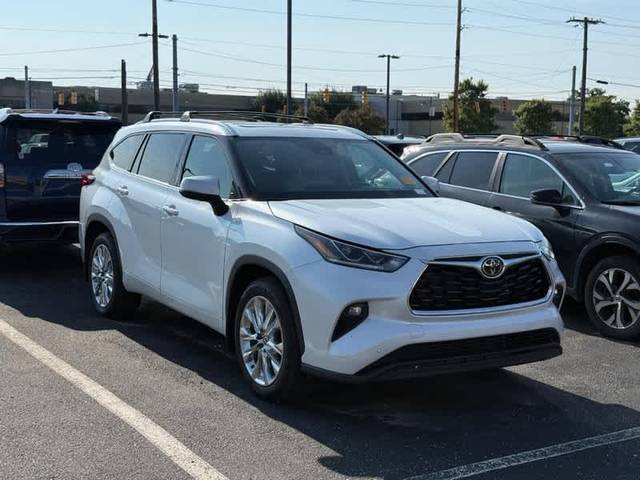2023 Toyota Highlander Limited AWD photo