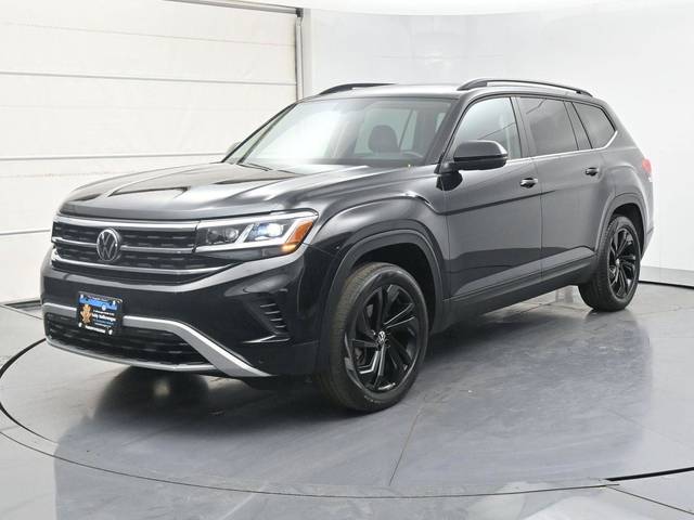 2023 Volkswagen Atlas 3.6L V6 SE w/Technology AWD photo