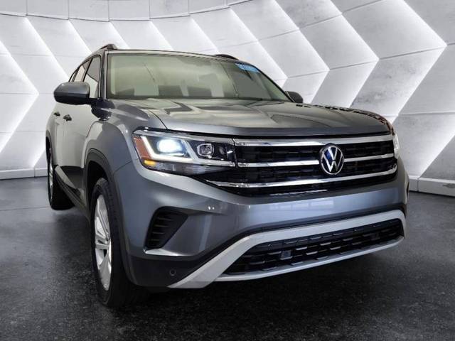 2023 Volkswagen Atlas 3.6L V6 SE w/Technology FWD photo