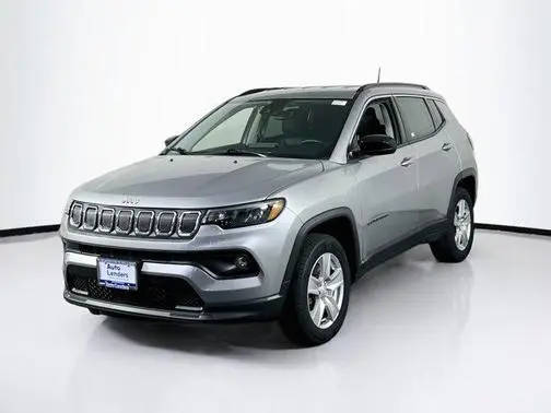 2022 Jeep Compass Latitude 4WD photo