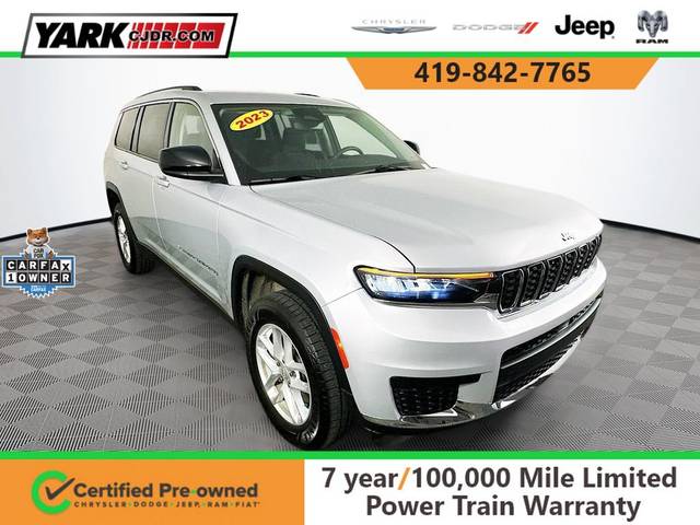 2023 Jeep Grand Cherokee L Laredo 4WD photo