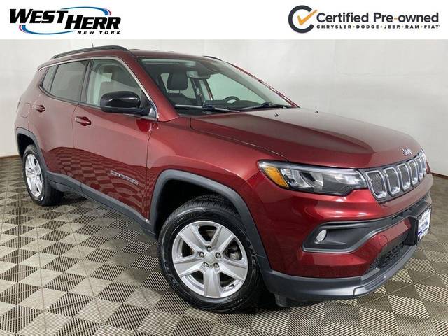 2022 Jeep Compass Latitude 4WD photo