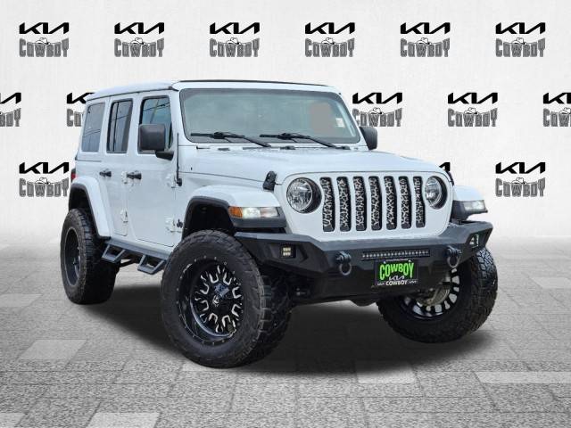 2023 Jeep Wrangler Unlimited Sahara Altitude 4WD photo