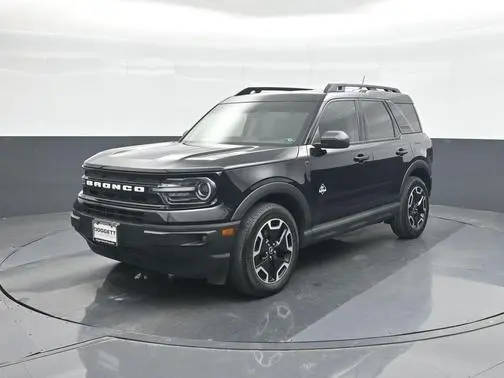 2022 Ford Bronco Sport Outer Banks 4WD photo