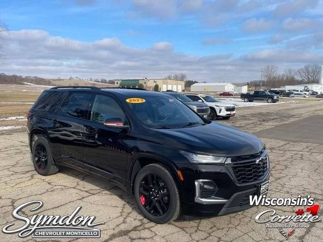2023 Chevrolet Traverse Premier AWD photo