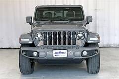 2023 Jeep Gladiator High Altitude 4WD photo