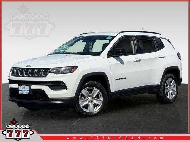 2022 Jeep Compass Latitude 4WD photo