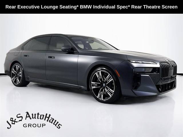 2023 BMW 7 Series 760i xDrive AWD photo