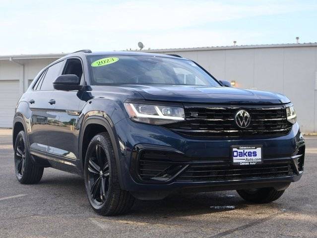 2023 Volkswagen Atlas Cross Sport 3.6L V6 SEL R-Line Black AWD photo