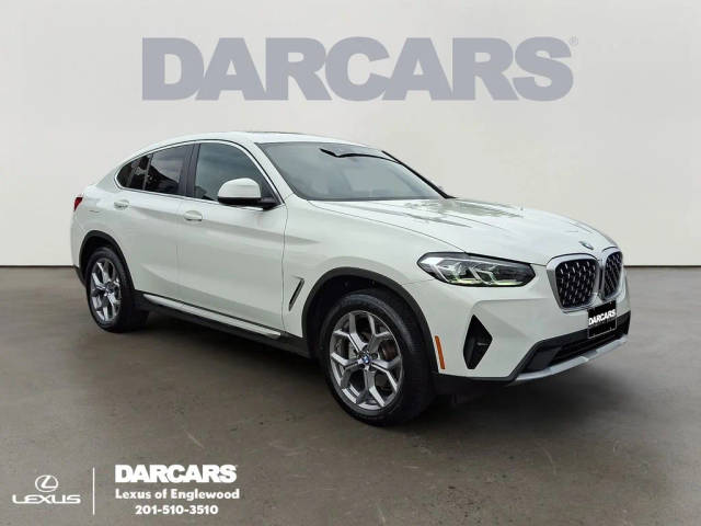 2023 BMW X4 xDrive30i AWD photo