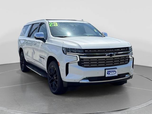 2023 Chevrolet Suburban Premier 4WD photo