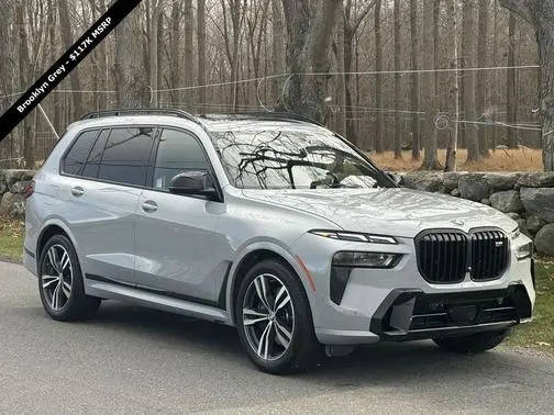 2023 BMW X7 M60i AWD photo