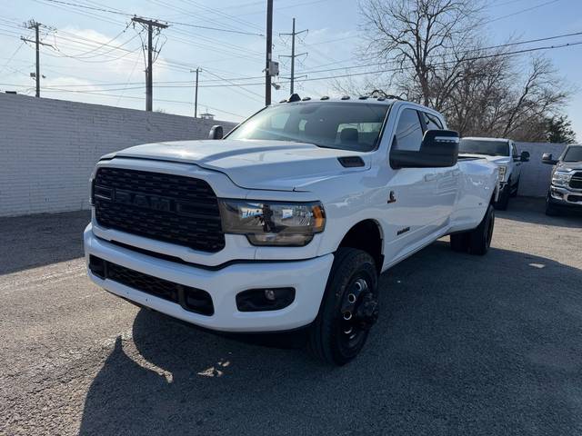2023 Ram 3500 Big Horn 4WD photo