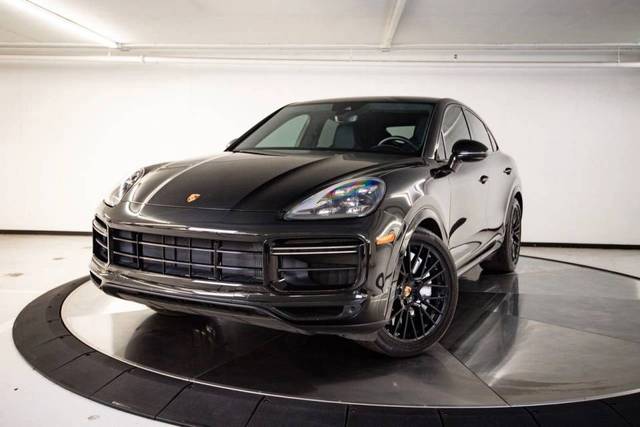 2023 Porsche Cayenne Coupe Turbo AWD photo