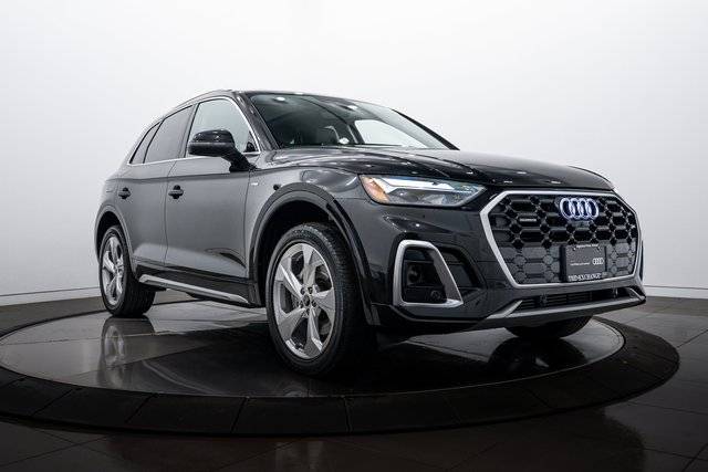 2023 Audi Q5 S line Premium Plus AWD photo