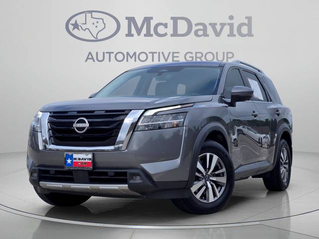 2023 Nissan Pathfinder SL 4WD photo