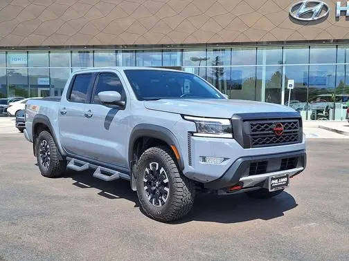 2023 Nissan Frontier PRO-4X 4WD photo