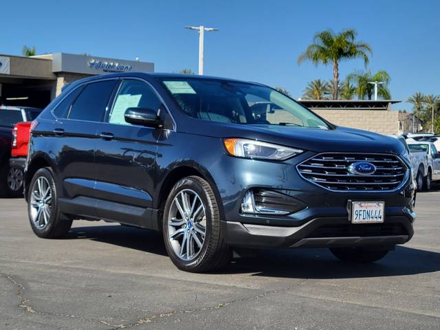 2022 Ford Edge Titanium AWD photo