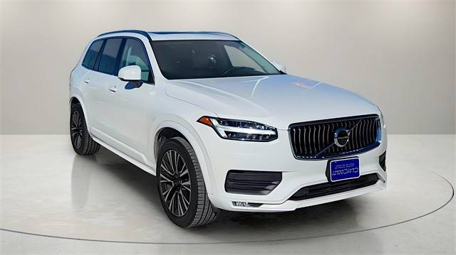 2020 Volvo XC90 Momentum AWD photo